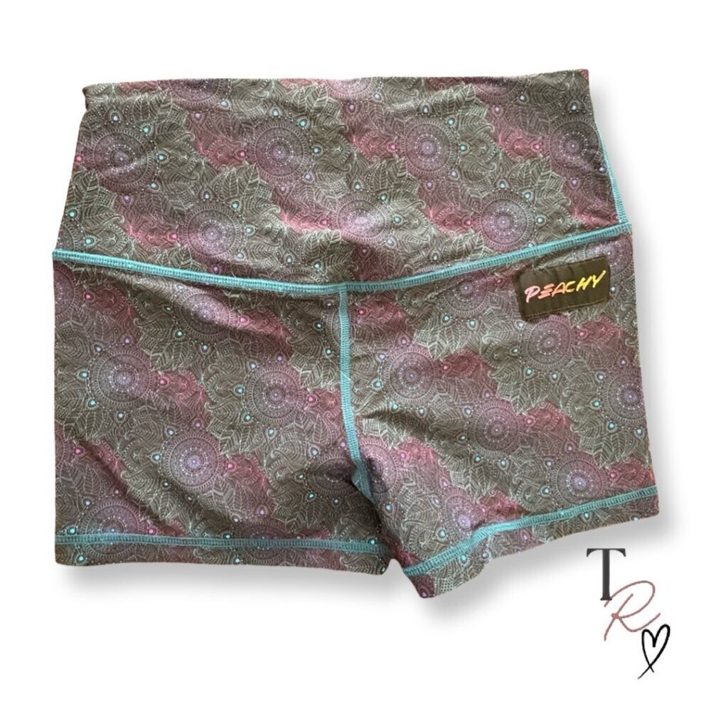 Peachy Athletic NWT Vixen Booty Workout Shorts Mandala Print Size Medium